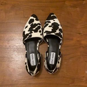 Steve Madden cow print flats